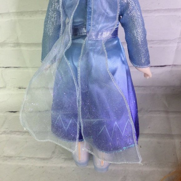 Disney Frozen II 2 Elsa Anna Adventure Doll 2 Pack - Picture 6 of 10